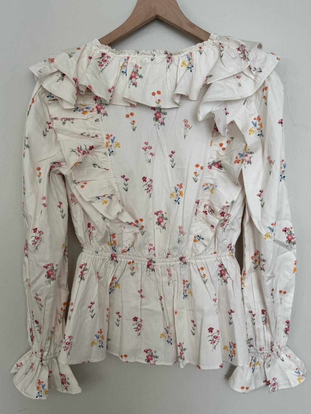 Rachel Parcell Spring Floral Ruffle Top Size M Long Sleeve Romantic Blouse - Picture 7 of 9